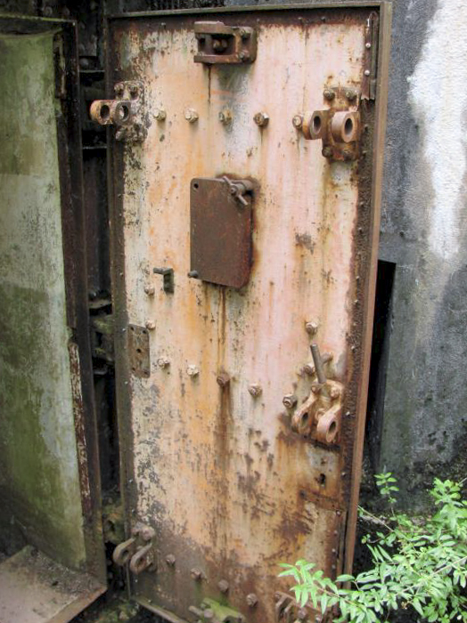 Ligne Maginot - VECKRING NORD - C55 - (Casemate d'infanterie - Simple) - La porte blindée