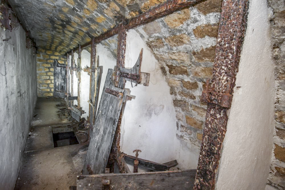 Ligne Maginot - BOIS DE KLANG - X24 (QUARTIER KLANG - III/164° RIF) - (Abri) - Latrines