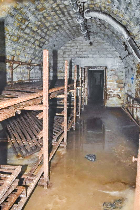 Ligne Maginot - BOIS DE KLANG - X24 (QUARTIER KLANG - III/164° RIF) - (Abri) - Chambre de la troupe - 24 places