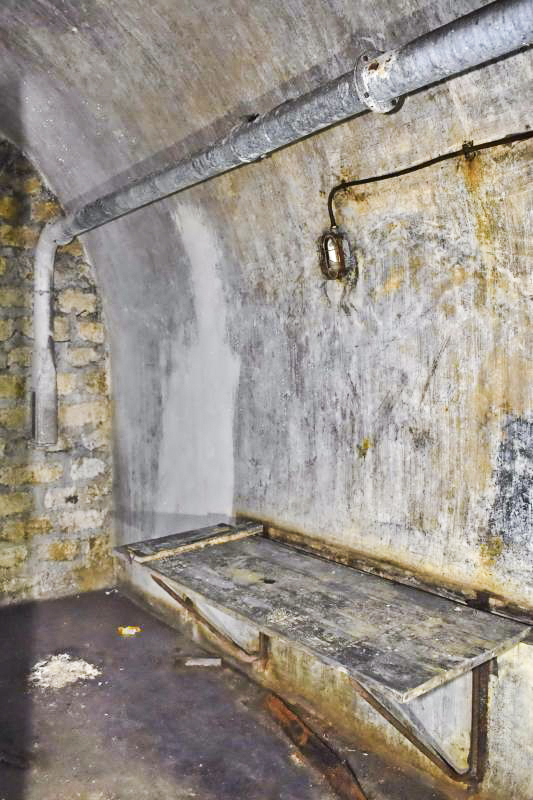 Ligne Maginot - BOIS DE KLANG - X24 (QUARTIER KLANG - III/164° RIF) - (Abri) - Magasin