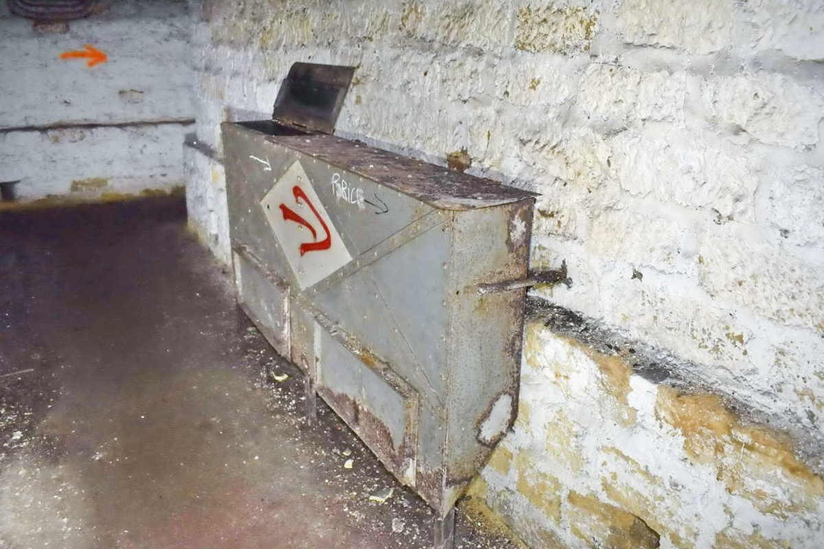 Ligne Maginot - BOIS DE KLANG - X24 (QUARTIER KLANG - III/164° RIF) - (Abri) - Bac à sable