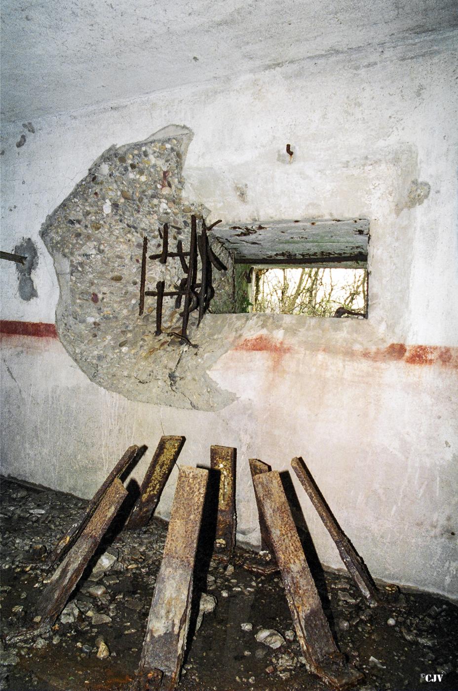 Ligne Maginot - BB11 - BOIS DE KLANG NORD - (Blockhaus pour canon) - 