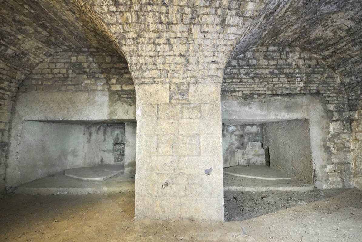 Ligne Maginot - BB7-A - CHARLEMONT - (Blockhaus pour canon) - 