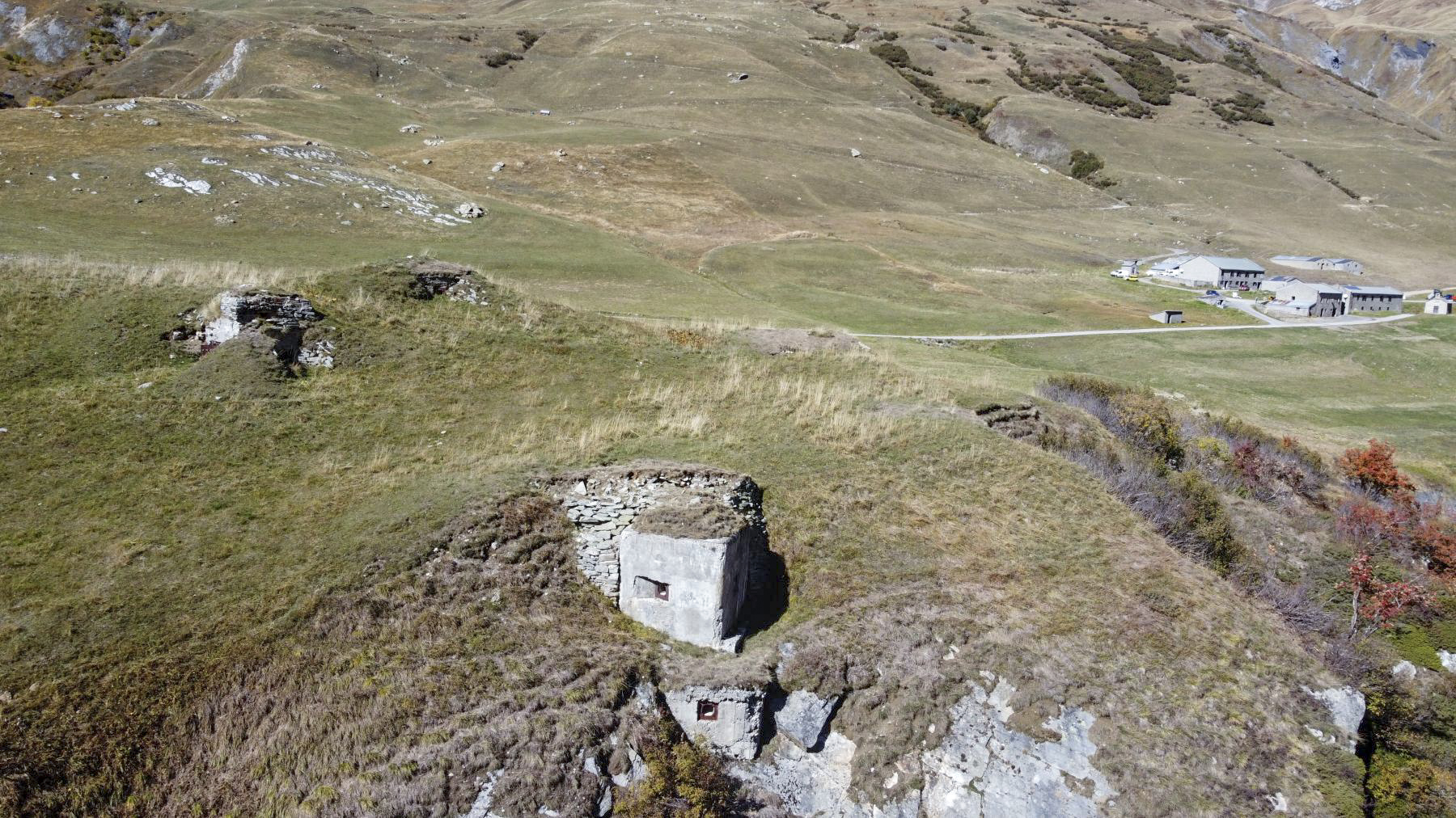 Ligne Maginot - SELOGES - (Ouvrage d'infanterie) - Bloc 7, en dessous le bloc 8 - ELLENA Daniel - CUNY Philippe