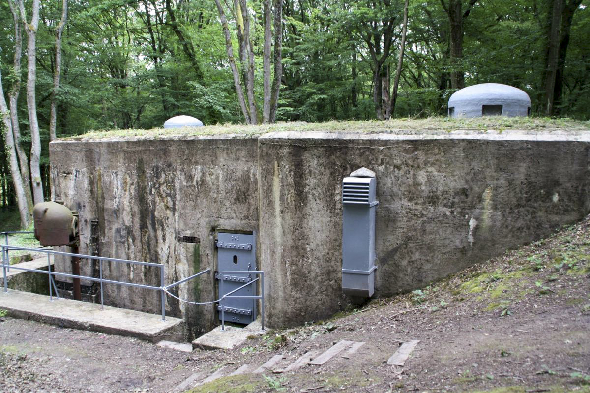 Ligne Maginot - HUBERBUSCH NORD  - C58 - (Casemate d'infanterie) - Façade de l'entrée - EVA Philippe