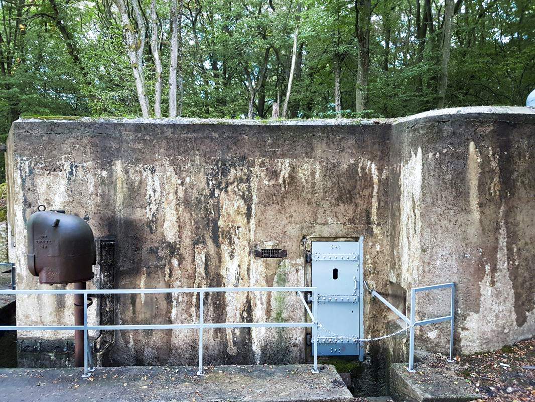 Ligne Maginot - HUBERBUSCH NORD  - C58 - (Casemate d'infanterie) - L'entrée - Ellena-Cuny