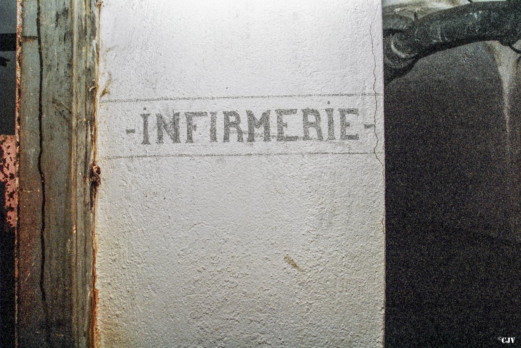 Ligne Maginot - BOIS DE FERANGE - X27 - (Abri) - L'infirmerie