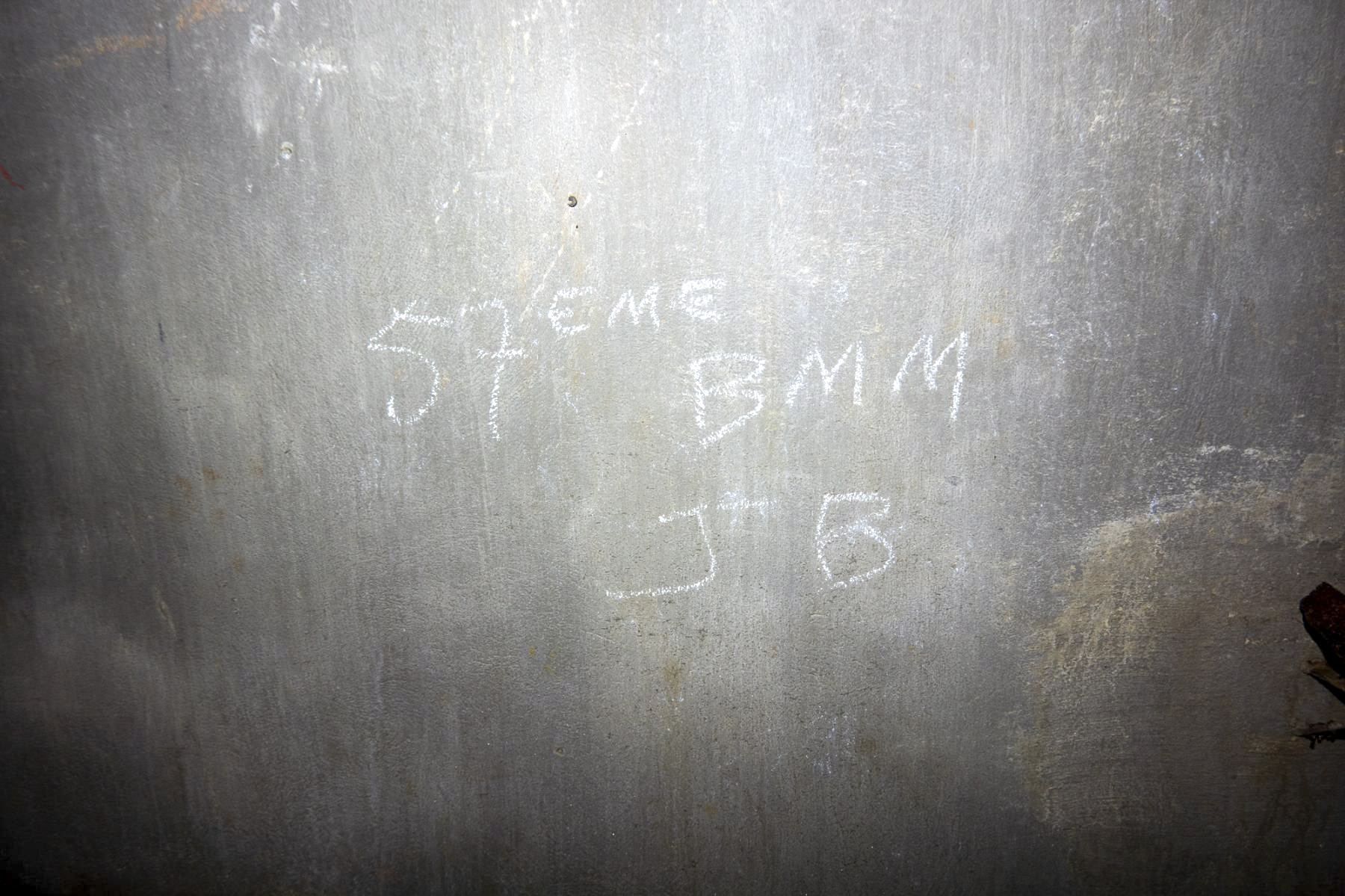 Ligne Maginot - CHENES BRULES - X23 - (Abri) - Graffiti à la craie dans une chambrée.
Le 57e BMM était stationnée dans la région de Kemplich en octobre 1939 - Michel Teiten
