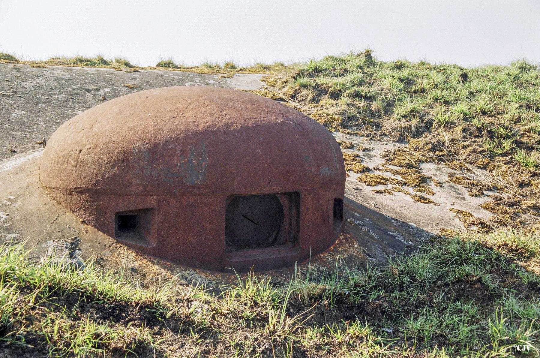 Ligne Maginot - QUATRE VENTS NORD - C74 - (Casemate d'infanterie - Simple) - Cloche JM