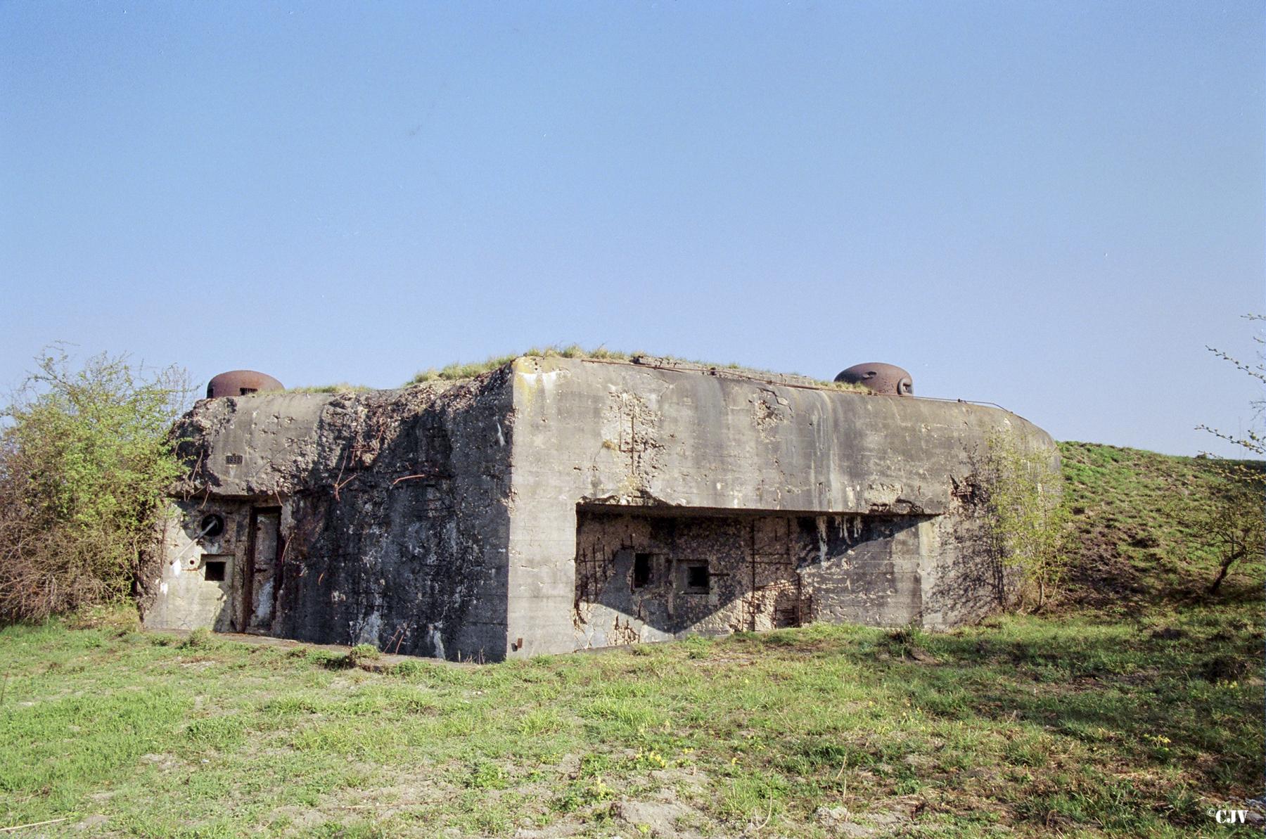 Ligne Maginot - QUATRE VENTS SUD - C75 - (Casemate d'infanterie - Simple) -  - Lia VERMEULEN