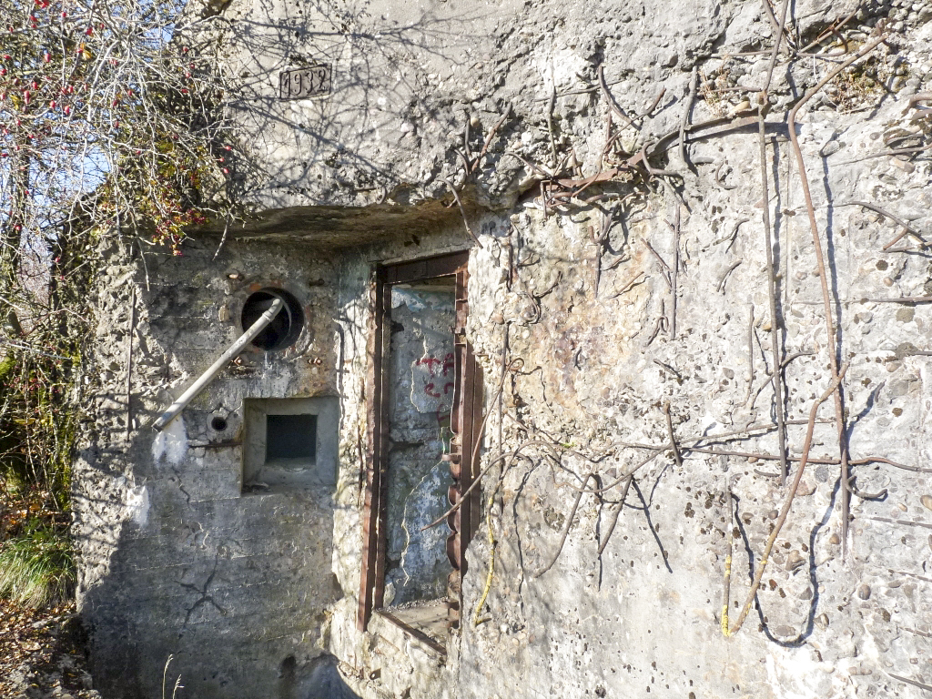 Ligne Maginot - QUATRE VENTS SUD - C75 - (Casemate d'infanterie - Simple) - 