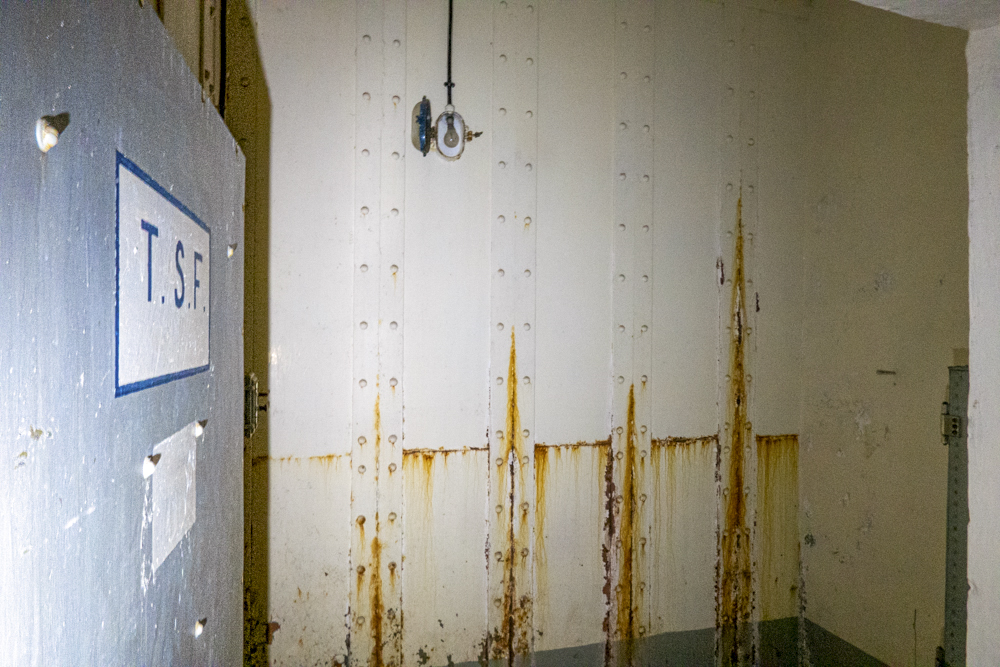 Ligne Maginot - JANUS - (Ouvrage d'artillerie) - Bloc 1
Local TSF - Michel Teiten