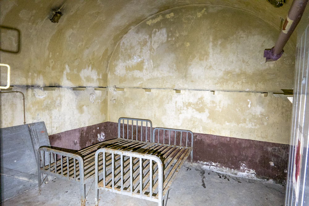 Ligne Maginot - JANUS - (Ouvrage d'artillerie) - Chambre des blessés - Michel Teiten