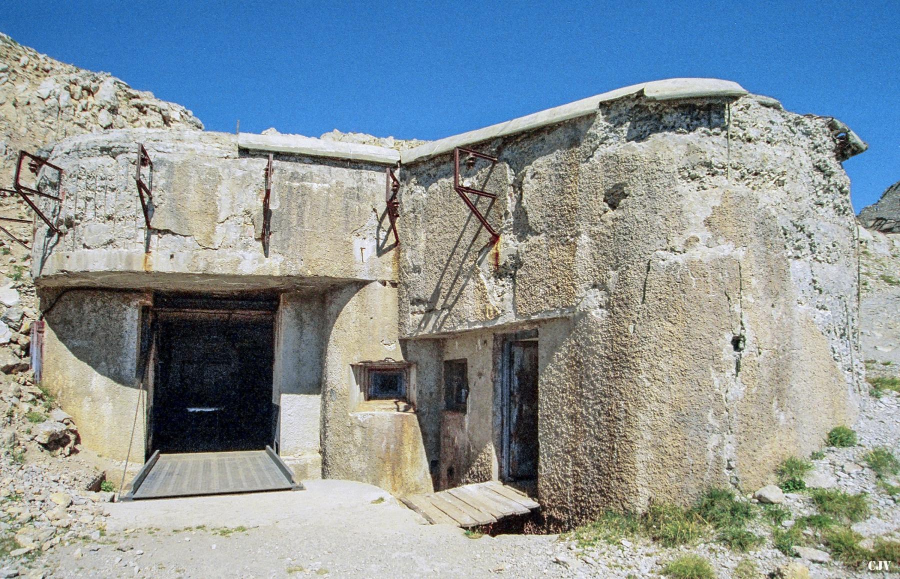 Ligne Maginot - JANUS - (Ouvrage d'artillerie) - Bloc 1