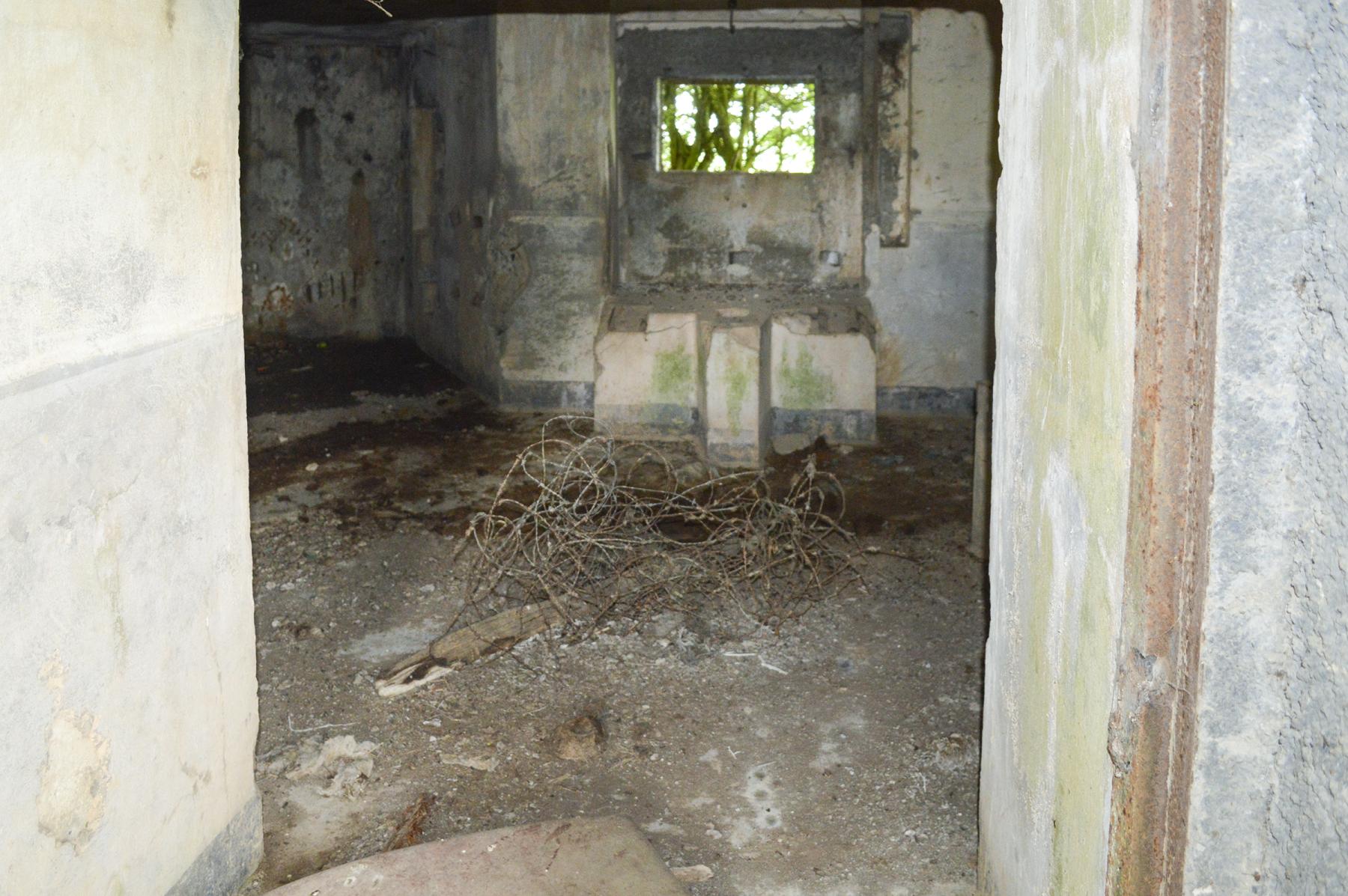 Ligne Maginot - CHEMIN DE FER OUEST - (Blockhaus pour canon) - L'entrée du matériel - ukmaginot
