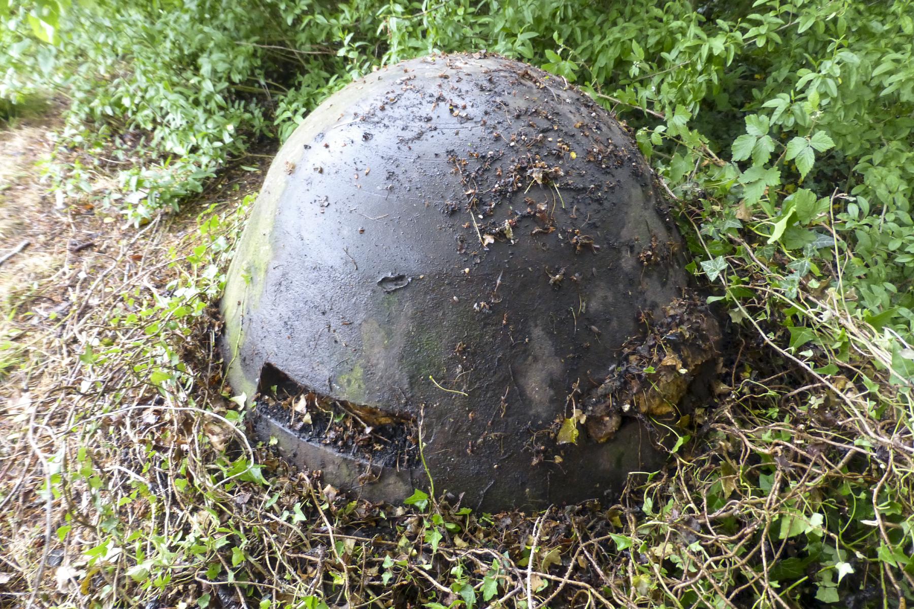 Ligne Maginot - B542 - FERME DE LA TOUR - (Blockhaus pour canon) - La petite cloche - ukmaginot
