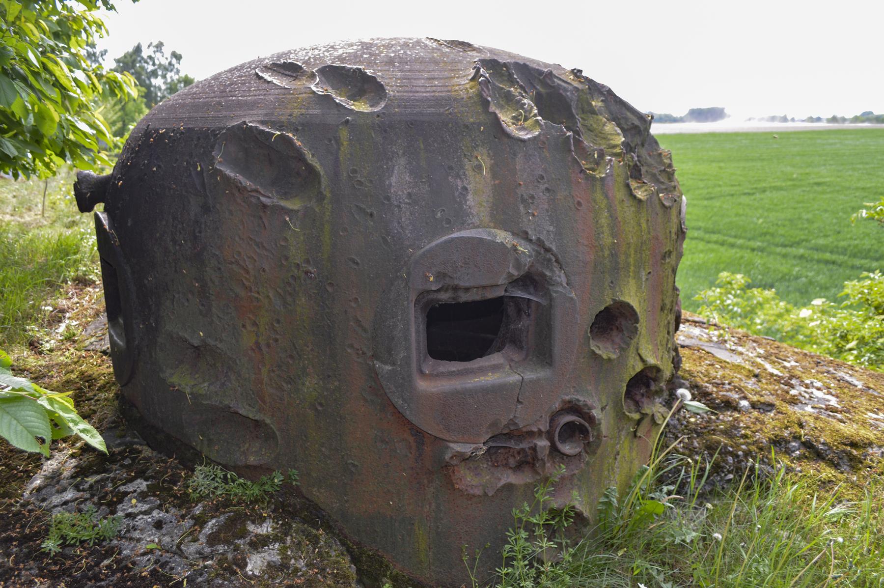 Ligne Maginot - LONG BUHOT - (Casemate d'infanterie - Simple) - La cloche GFM type B - ukmaginot