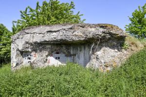 Ligne Maginot - MAIRIE DE BRUILLE - (Blockhaus pour canon) - 