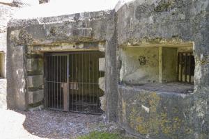 Ligne Maginot - LA TOUR - (Blockhaus pour canon) - 