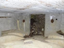 Ligne Maginot - BB82-C - LE HETRE - (Blockhaus pour canon) - Vue vers l'entrée