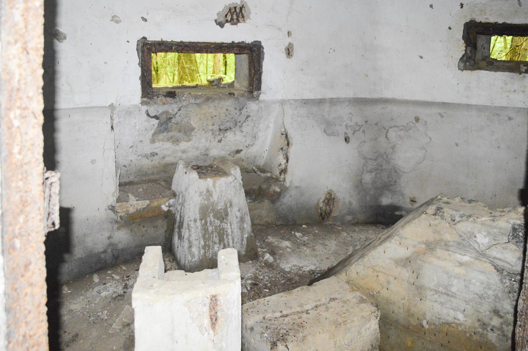 Ligne Maginot - B599 - BOIS DES ECOLIERS OUEST - (Blockhaus pour canon) -  - ukmaginot