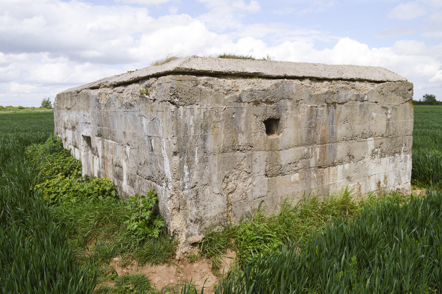 Ligne Maginot - BEF 327 - CIMETIERE DE CYSOING - (Blockhaus pour arme infanterie) -  - ukmaginot