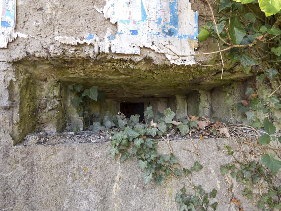 Ligne Maginot - BB24 - ECLUSE DE MONTIGNY - (Blockhaus pour arme infanterie) - 