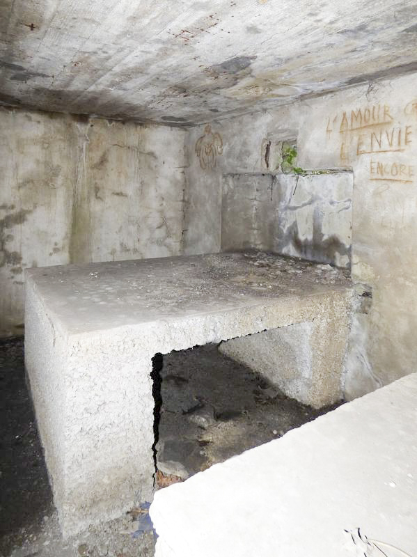 Ligne Maginot - BB24 - ECLUSE DE MONTIGNY - (Blockhaus pour arme infanterie) - 