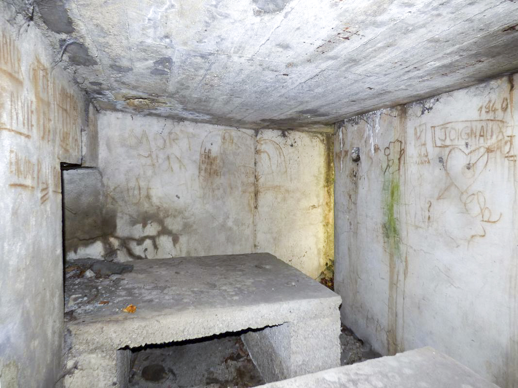 Ligne Maginot - BB24 - ECLUSE DE MONTIGNY - (Blockhaus pour arme infanterie) - 