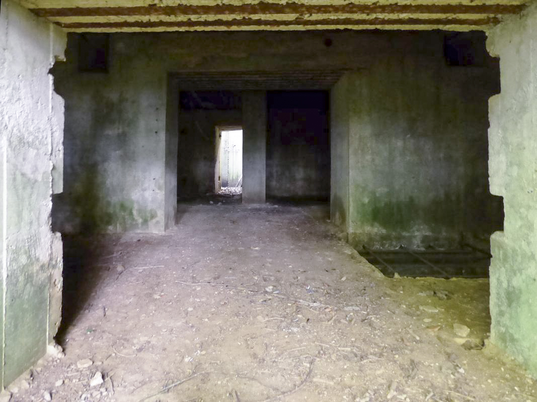 Ligne Maginot - CEZF-10BIS - BOIS DE BELLE-CORRE - (Casemate d'infanterie - Simple) - 