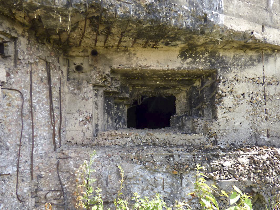 Ligne Maginot - CEZF-14 - POIX-TERRON OUEST - (Casemate d'infanterie - Double) - 