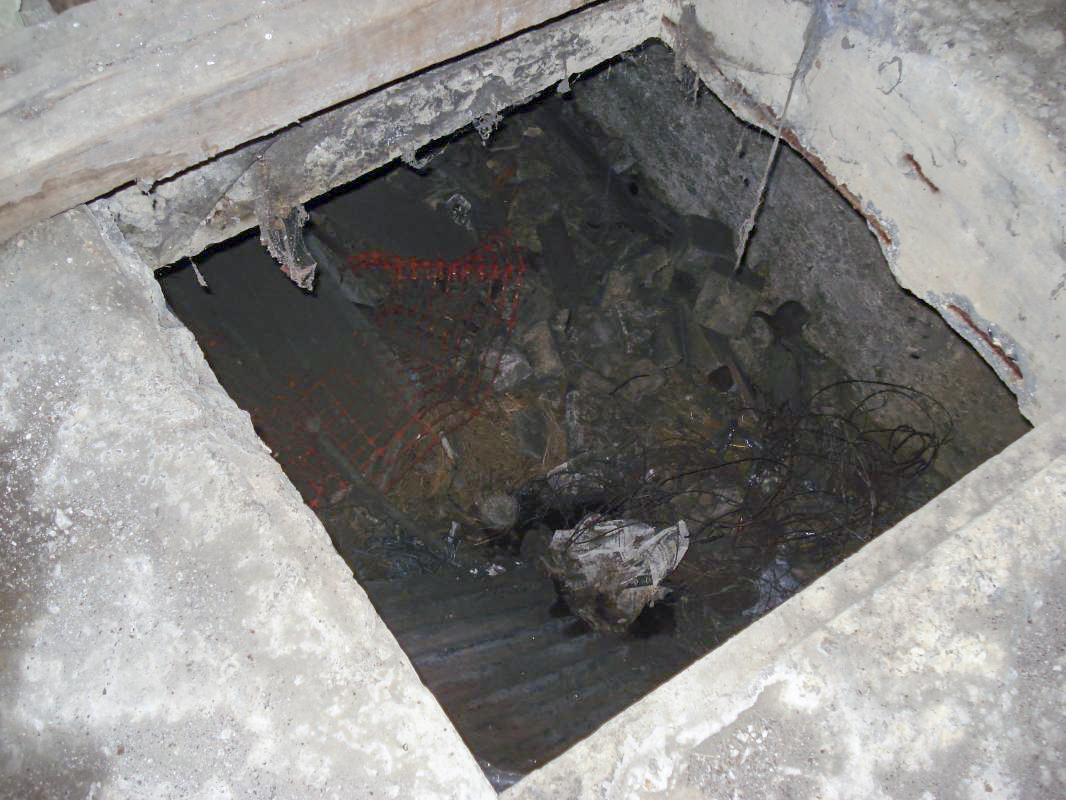 Ligne Maginot - CEZF-15 - CIMETIERE DE MONTIGNY - (Casemate d'infanterie - Double) - 