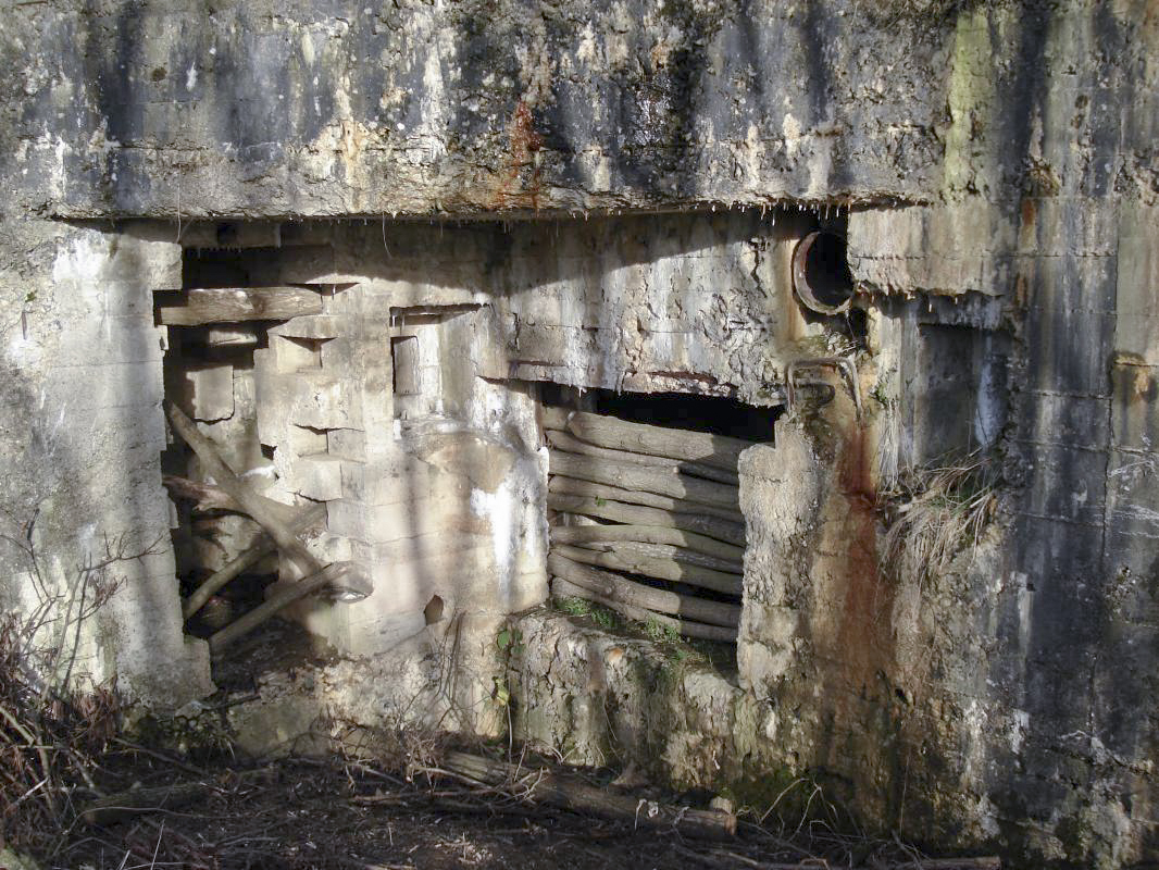 Ligne Maginot - BEYCORS - (Blockhaus lourd type STG / STG-FCR - Double) - L'arrière, les entrées