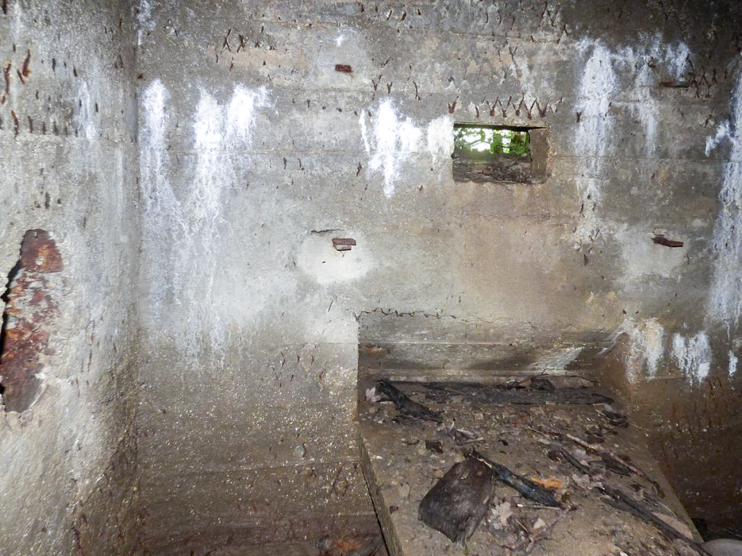 Ligne Maginot - BB68 - CHATEAU DE LA PIERRONNERIE - (Blockhaus pour arme infanterie) -  - JMBrams