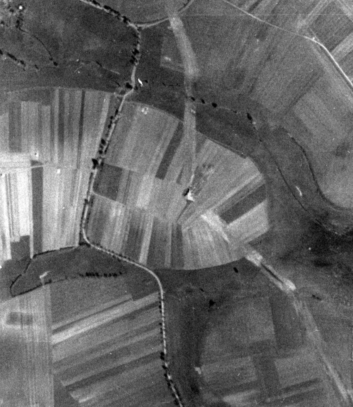 Ligne Maginot - CEZF-9 - LINSTROFF CENTRE - (Casemate d'infanterie - Double) -  - IGN - Géoportail 1948