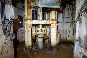 Ligne Maginot - MICHELSBERG - A22 - (Ouvrage d'artillerie) - Bloc 5
Etage inférieur de la tourelle