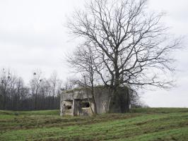 Ligne Maginot - Casemate A72 - Les AYVELLES Sud - Face droite, pris de l'est