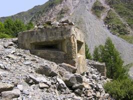 Ligne Maginot - LE PRA (LP)  - (AVANT POSTE) - (Ouvrage d'infanterie) - Vue rapprochée du bloc 5 qui servait d'observatoire.