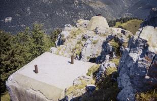 Ligne Maginot - CONCHETAS - CONQUET (OC) - (Ouvrage d'infanterie) - Bloc 5
Le bloc 4 est à l'arrière plan
