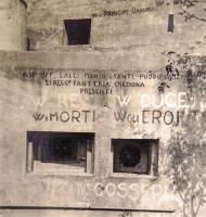Ligne Maginot - PONT SAINT LOUIS (BARRAGE RAPIDE) - (Blockhaus pour canon) - Photo prise en juillet 1940 par la 90RI divisione Cosseria