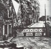 Ligne Maginot - PONT SAINT LOUIS (BARRAGE RAPIDE) - (Blockhaus pour canon) - La barriere fermée