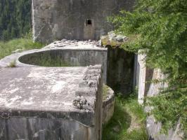 Ligne Maginot - AP de Saint Dalmas le Selvage - Bloc 2
Emplacement pour mortier desservi par une tranchée couverte