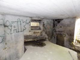 Ligne Maginot - BB77-D - LE LINHAT NORD - (Blockhaus pour arme infanterie) - Créneau droite