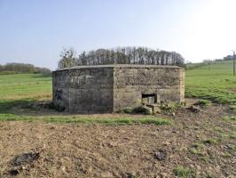 Ligne Maginot - BB83 - LE MESNIL - (Blockhaus pour arme infanterie) - 