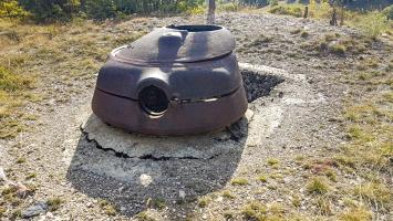 Ligne Maginot - CHATELET (TD N° 564) - (Cuve pour arme d'infanterie) - La tourelle STG par éléments mle 35-37