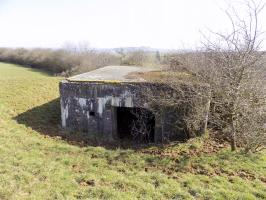 Ligne Maginot - EUILLY SUD - (Blockhaus pour canon) - L'arrière avec l'entrée pour le canon