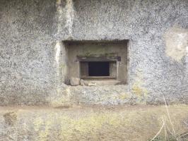 Ligne Maginot - A97 - EPINETTE - (Blockhaus lourd type STG / STG-FCR - Simple) - Face frontale, créneau Hotchkiss