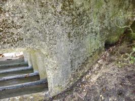 Ligne Maginot - 85 - LA TUILERIE - (Blockhaus pour canon) - Créneau AC et FM ( à droite ) 