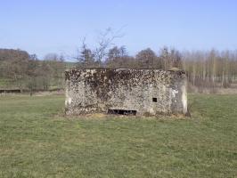 Ligne Maginot - MALANDRY - (Blockhaus pour canon) - L'arrière avec l'entrée pour la pièce antichar
