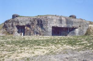 Ligne Maginot - QUATRE VENTS SUD - C75 - (Casemate d'infanterie - Simple) - 